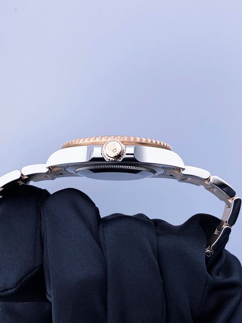 Rolex GMT Master II 126711 CHNR Image 4